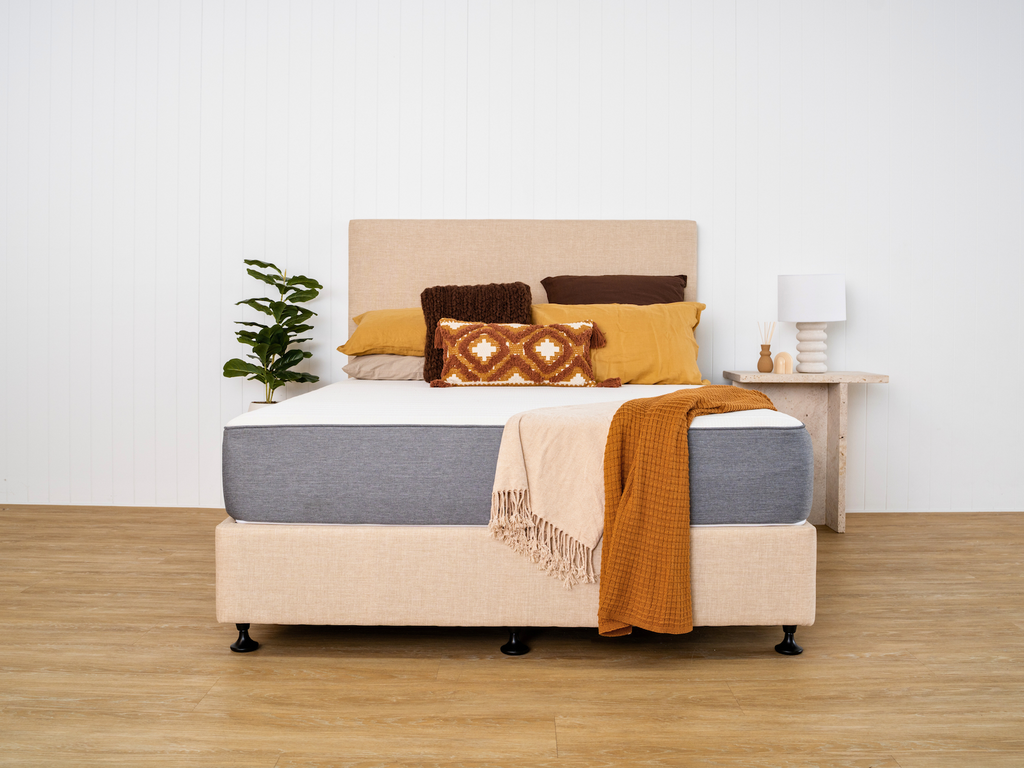 Mattress + bed base